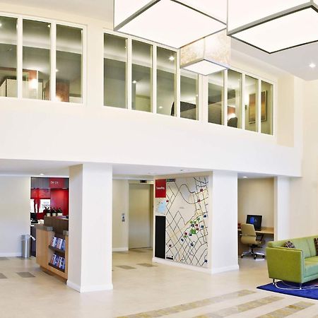 Towneplace Suites By Marriott Mississauga-Airport Corporate Centre Interior photo